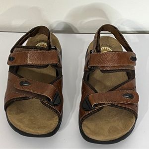 Earth Shoe Gelron 2000 Brown Open Comfort Sandal